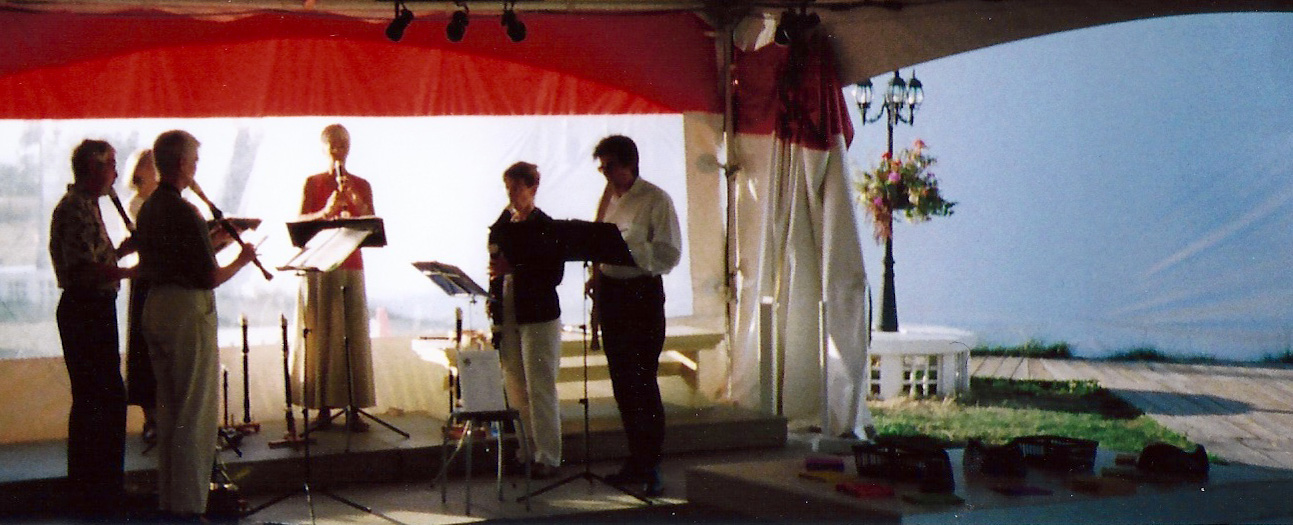 pastime-consort-at-bard3-panorama